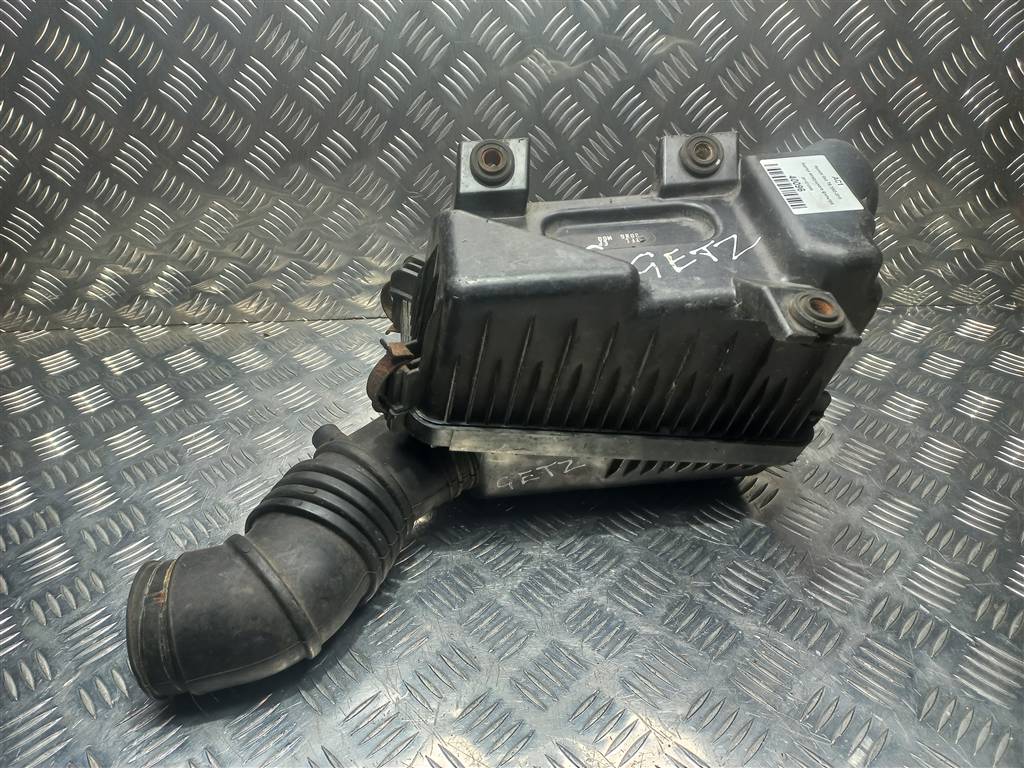 корпус воздушного фильтра Hyundai GETZ 1.3 AT (85 л.с.)Getz  I (2002—2005) Хетчбэк 281121C000, 1550 рублей, Москва