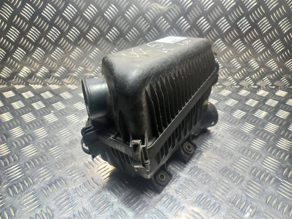 корпус воздушного фильтра Hyundai GETZ 1.4 AT (97 л.с.)Getz  I рестайлинг (2005—2011) Хетчбэк 281101C700, 1550 рублей, Москва