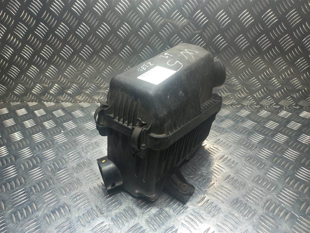 корпус воздушного фильтра Hyundai GETZ 1.4 AT (97 л.с.)Getz  I рестайлинг (2005—2011) Хетчбэк 281101C700, 1550 рублей, Москва