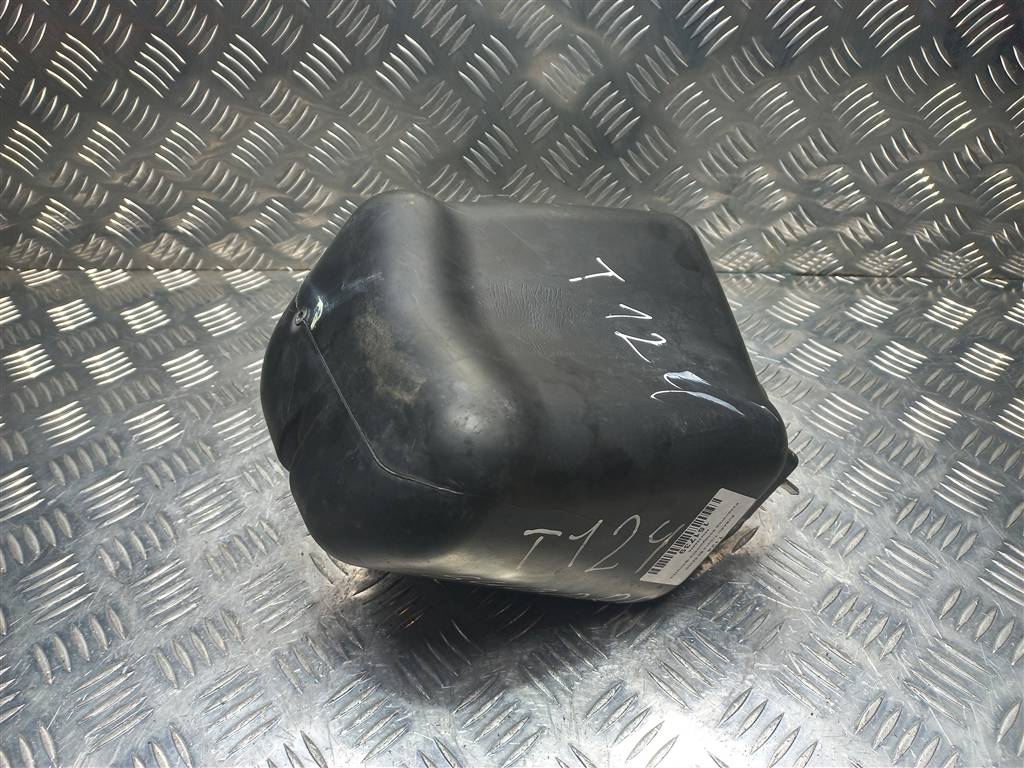 резонатор воздушного фильтра SUBARU Tribeca 3.0 4WD AT (250 л.с.)Tribeca  WX (2004—2007) Внедорожник 46043XA00A, 750 рублей, Москва