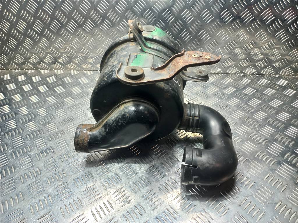 корпус воздушного фильтра MITSUBISHI PAJERO SPORT  MR464248, 2700 рублей, Москва