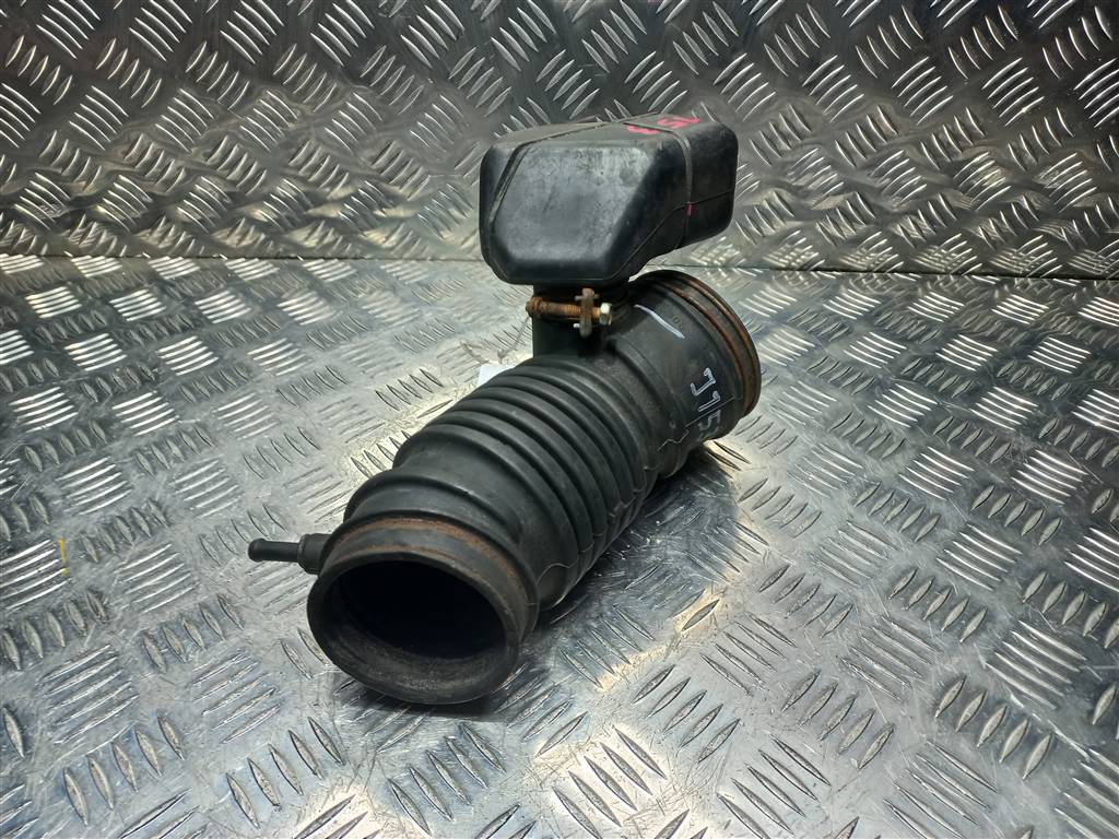 патрубок воздушного фильтра MITSUBISHI PAJERO SPORT 3.0 AT (170 л.с.)Pajero Sport  I (1996—2004) Внедорожник MR266308, 3850 рублей, Москва