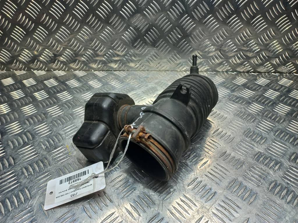 патрубок воздушного фильтра MITSUBISHI PAJERO SPORT 3.0 AT (170 л.с.)Pajero Sport  I (1996—2004) Внедорожник MR266308, 3850 рублей, Москва