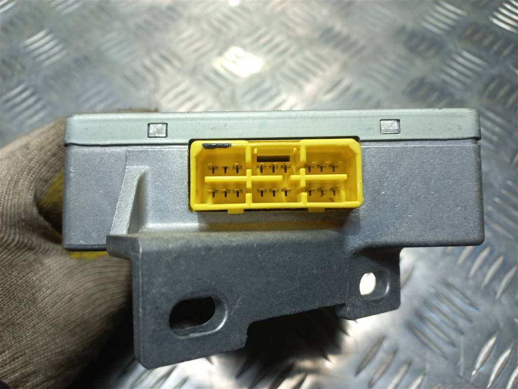 блок управления srs (air bag) HONDA CR-V CR-V  I рестайлинг (1998—2001) 77960S10G92, 630 рублей, Москва