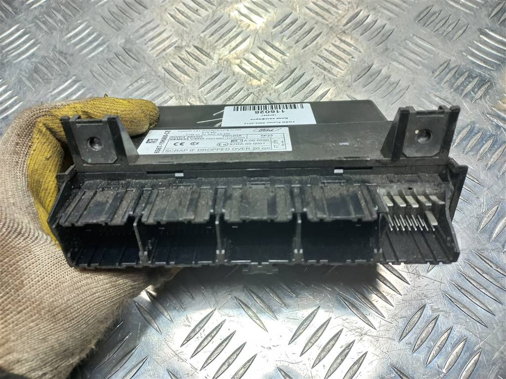 блок комфорта FORD Fusion Fusion 1679047, 1210 рублей, Москва