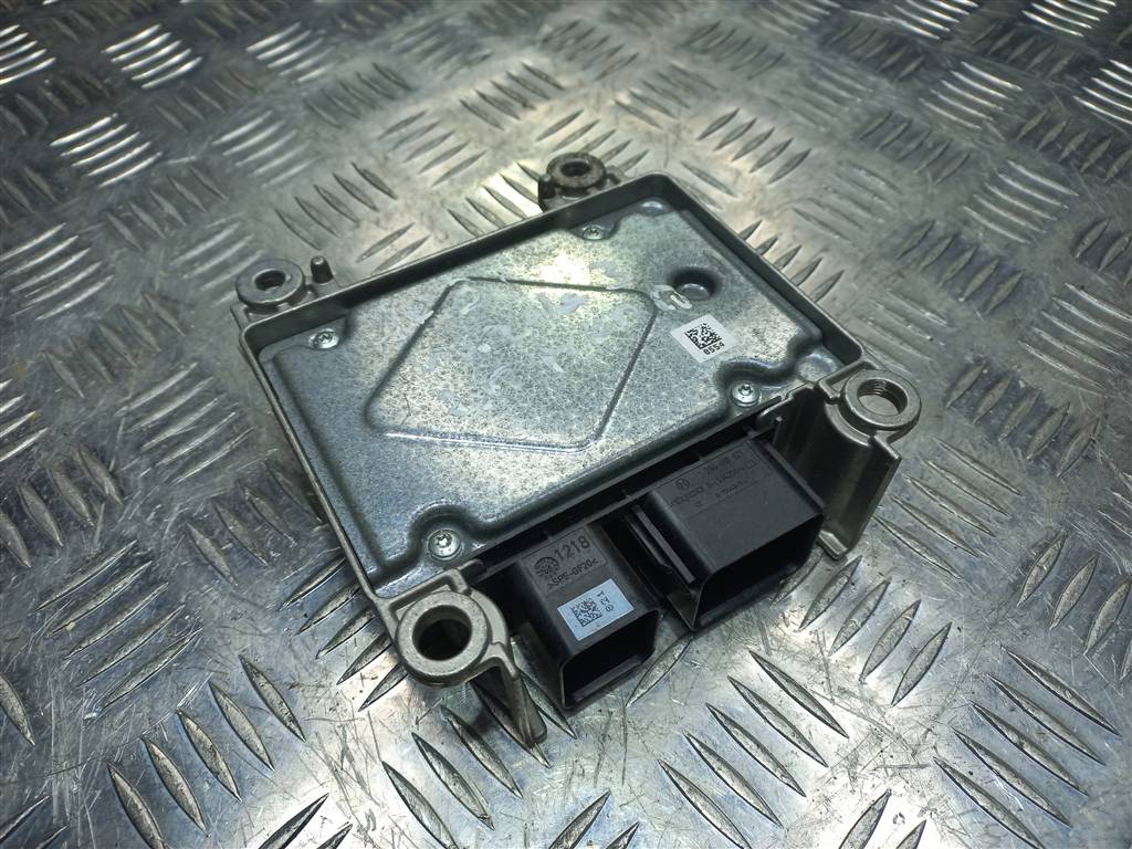 блок управления srs (air bag) MAZDA 3  BP4K57K30C, 750 рублей, Москва