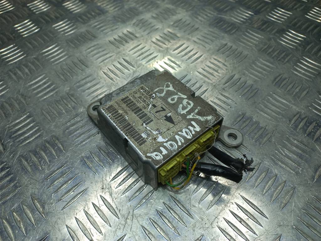 блок управления srs (air bag) NISSAN NAVARA  28556EA100, 980 рублей, Москва