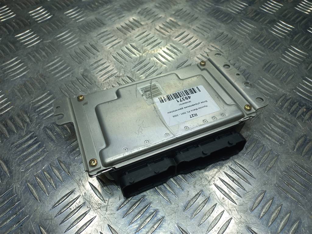 блок управления двигателем Hyundai MATRIX 1.6 MT (103 л.с.)Matrix  I рестайлинг (2005—2008) Минивэн 3910826741, 2130 рублей, Москва