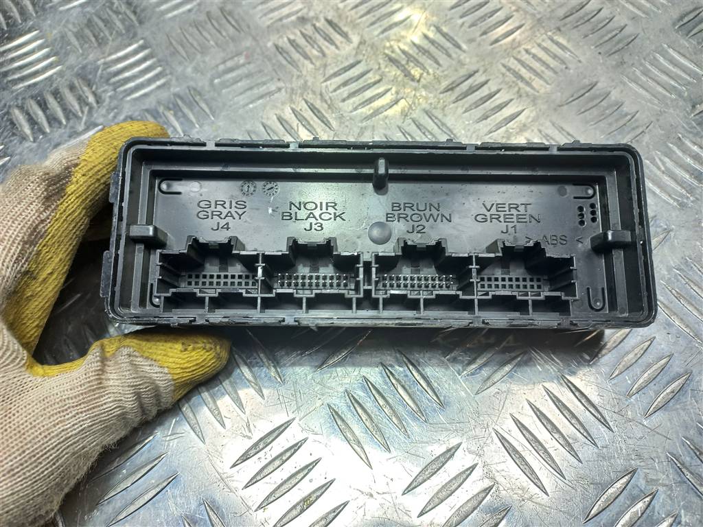 блок управления Opel ASTRA  13578112, 1550 рублей, Москва