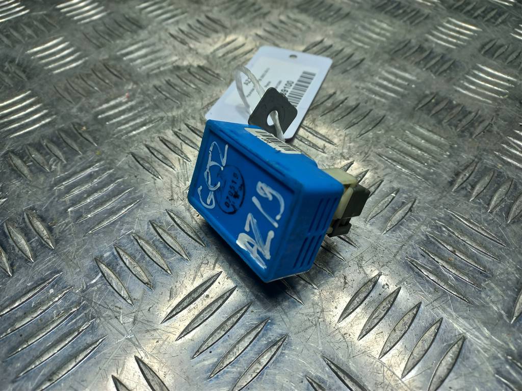 реле Hyundai GETZ 1.4 AT (97 л.с.)Getz  I рестайлинг (2005—2011) Хетчбэк 968301C500, 520 рублей, Москва