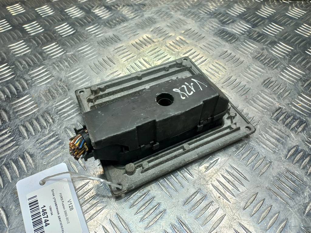 блок управления двигателем FORD Fusion 1.4 MT (80 л.с.)Fusion  I (2002—2005) Хетчбэк 1360194, 14200 рублей, Москва