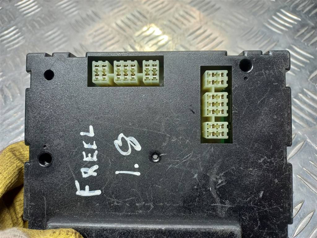 блок комфорта LAND ROVER FREELANDER  YWC000492, 5000 рублей, Москва