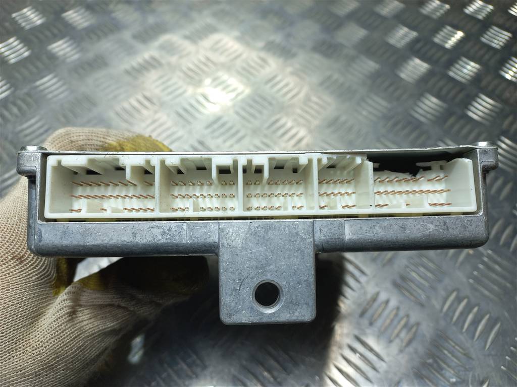 блок управления двигателем HONDA CR-V 2.0 AT (150 л.с.)CR-V  II (2001—2004) Внедорожник 37820PNLE62, 3279 рублей, Москва