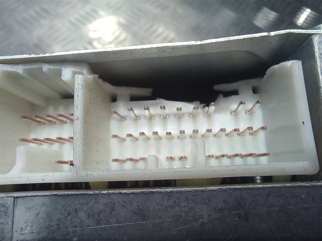 блок управления двигателем HONDA CR-V 2.0 AT (150 л.с.)CR-V  II (2001—2004) Внедорожник 37820PNLE62, 3279 рублей, Москва