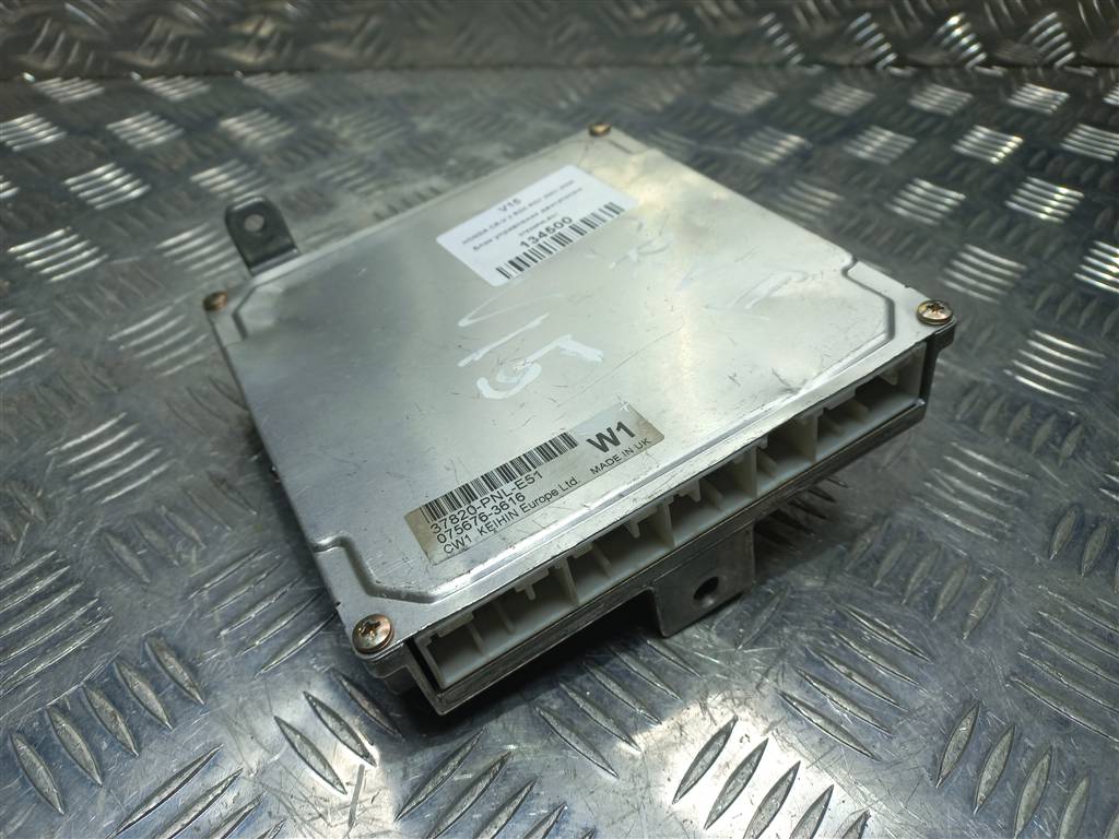 блок управления двигателем HONDA CR-V 2.0 AT (150 л.с.)CR-V  II (2001—2004) Внедорожник 37820PNLE51, 5580 рублей, Москва