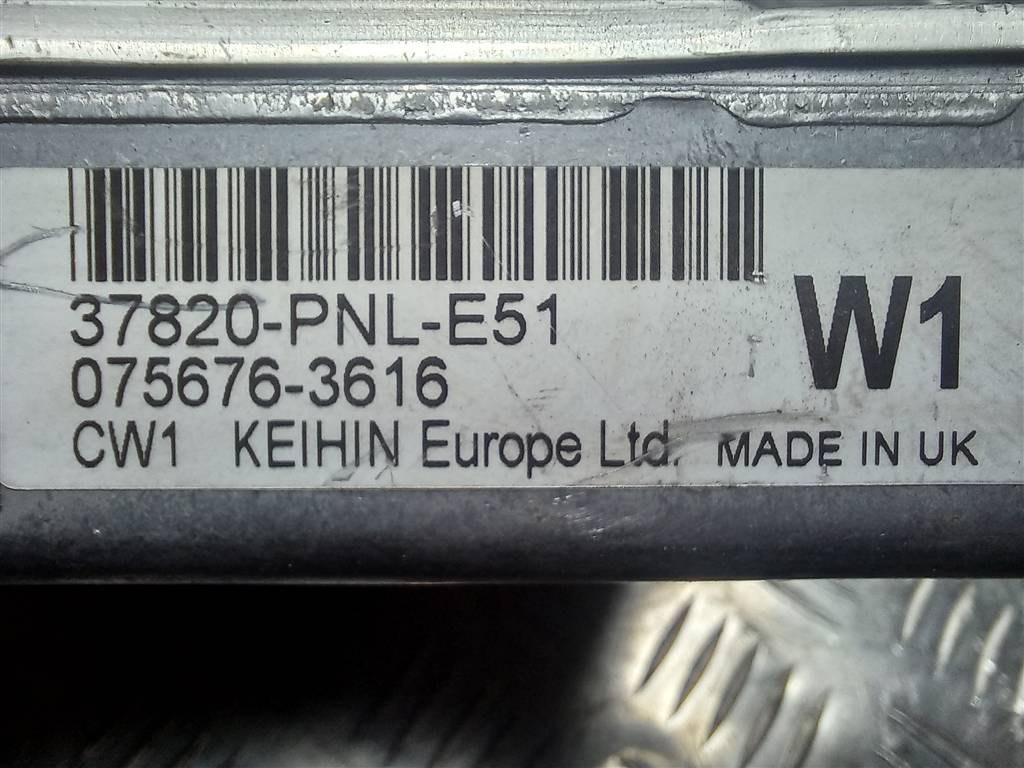 блок управления двигателем HONDA CR-V 2.0 AT (150 л.с.)CR-V  II (2001—2004) Внедорожник 37820PNLE51, 5580 рублей, Москва