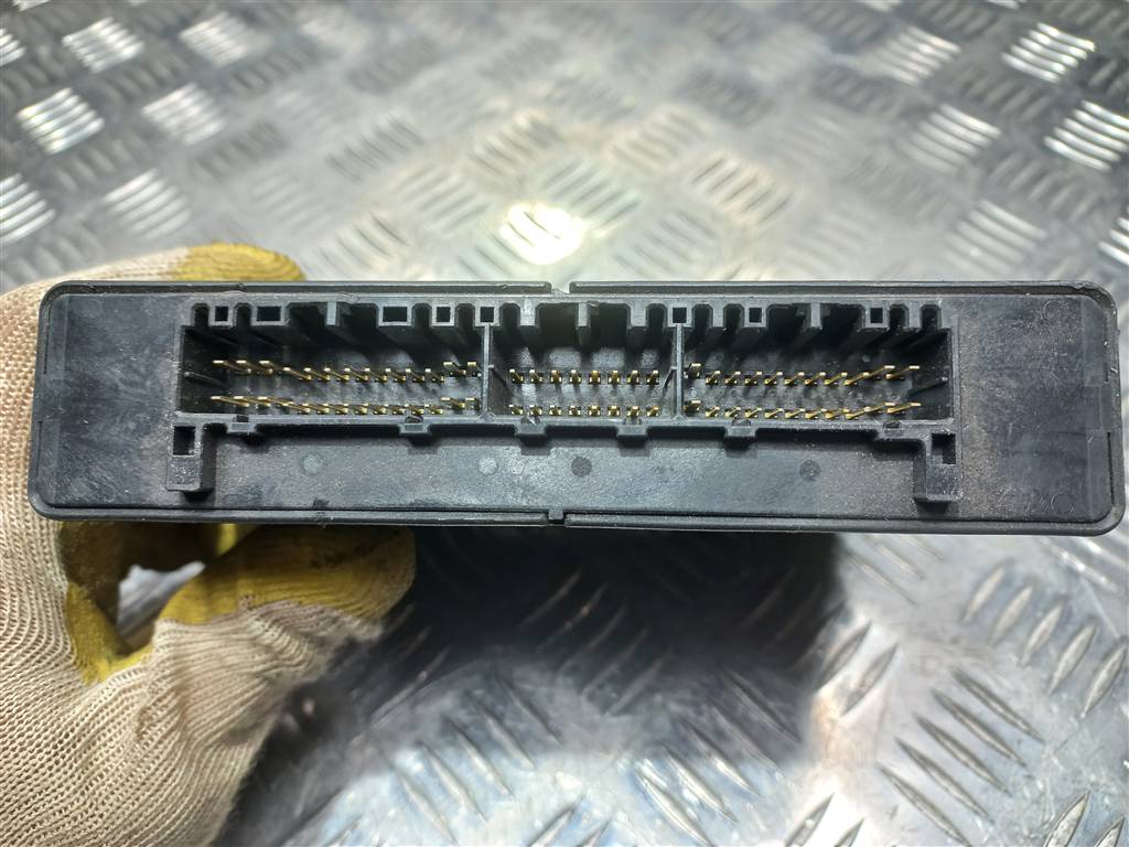 блок управления акпп MITSUBISHI PAJERO  8631A046, 980 рублей, Москва