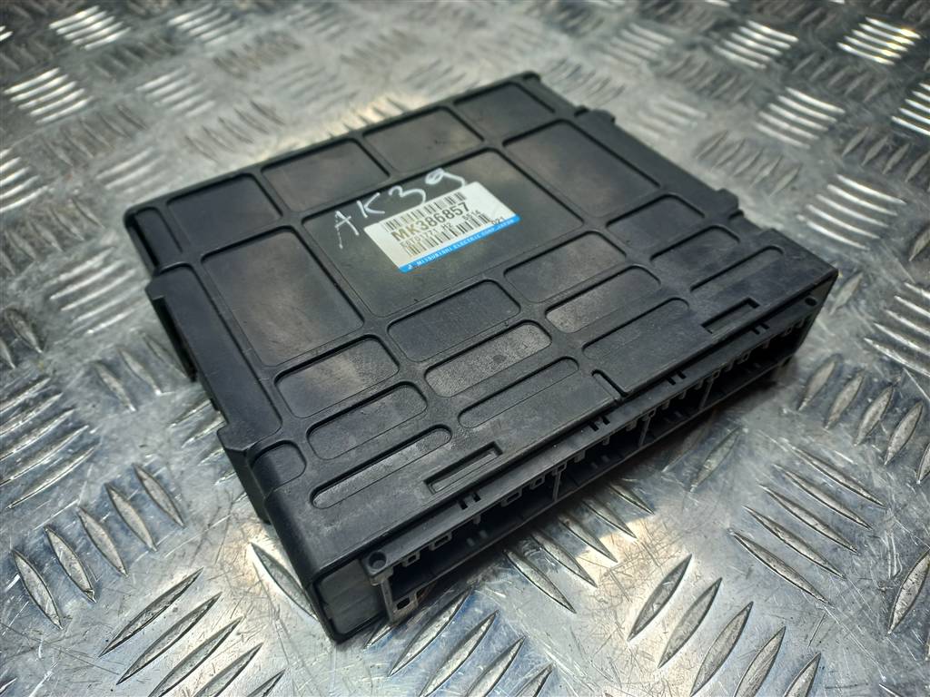 блок управления двигателем MITSUBISHI PAJERO  MK386857, 2700 рублей, Москва