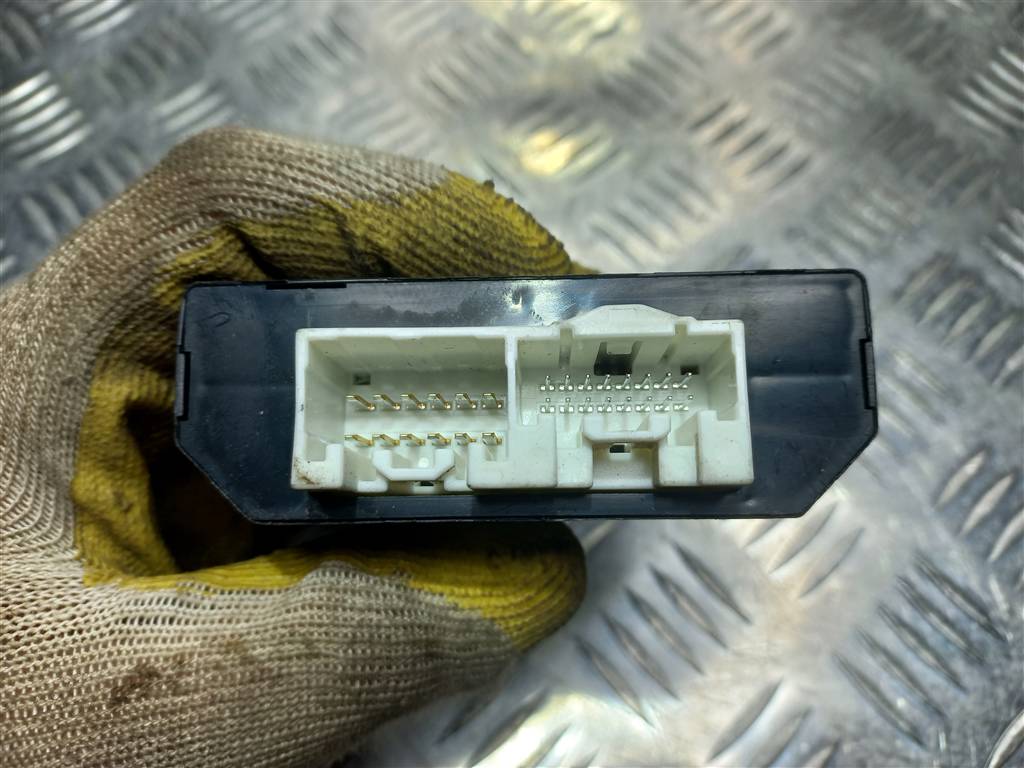 блок управления MAZDA 6  GR3D67890A, 980 рублей, Москва