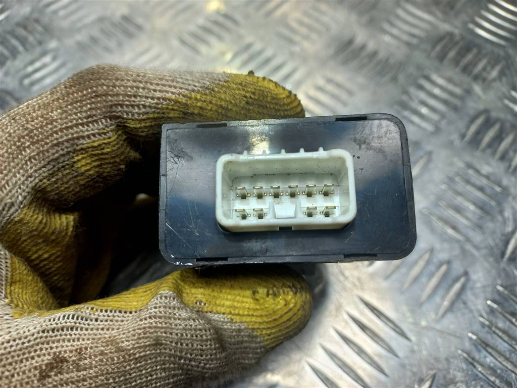 блок управления Hyundai MATRIX  9542017100, 630 рублей, Москва