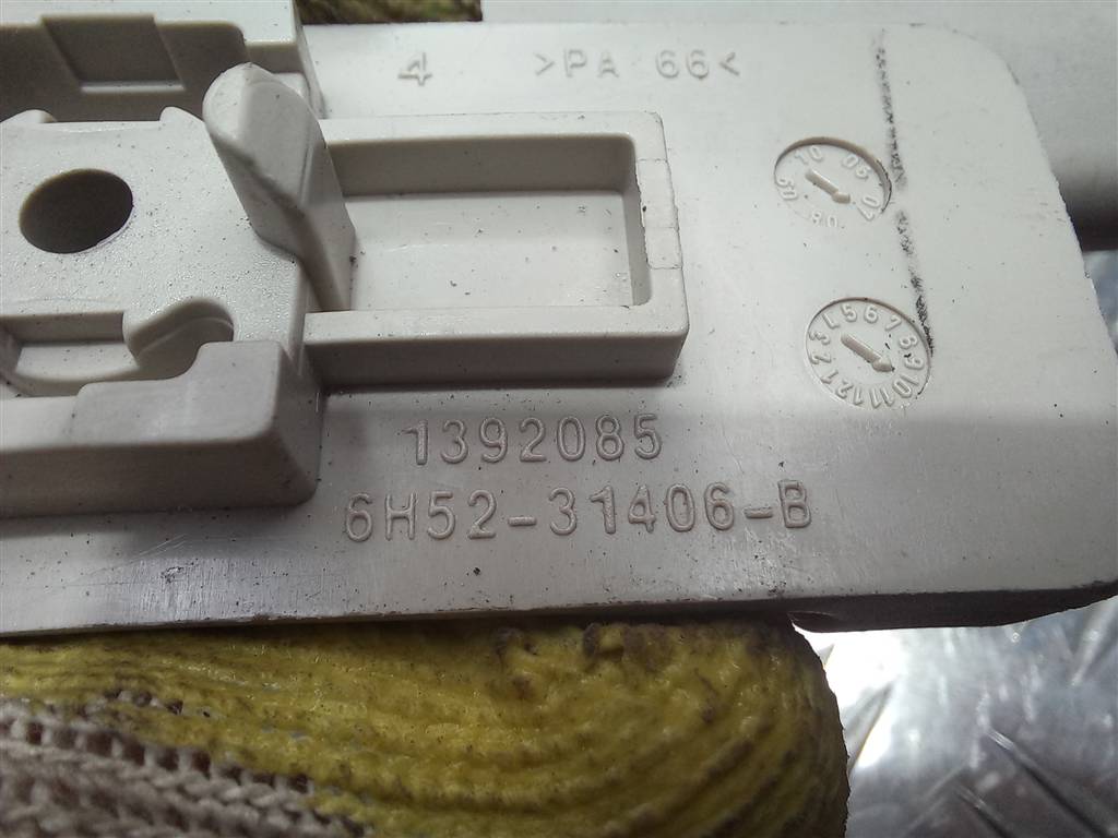 ручка потолочная LAND ROVER FREELANDER 2.2 TD MT (150 л.с.)Freelander  II (2006—2010) Внедорожник LR001770, 630 рублей, Москва