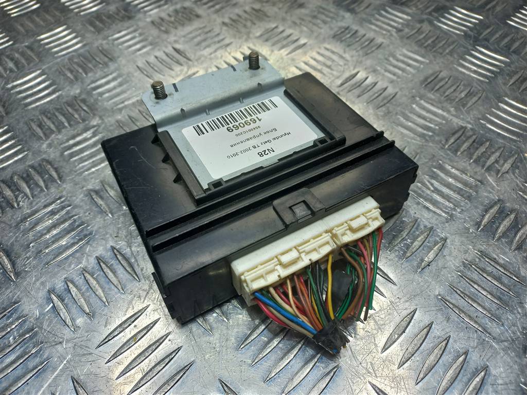 блок управления Hyundai GETZ 1.6 MT (105 л.с.)Getz  I рестайлинг (2005—2011) Хетчбэк 954001C200, 1550 рублей, Москва