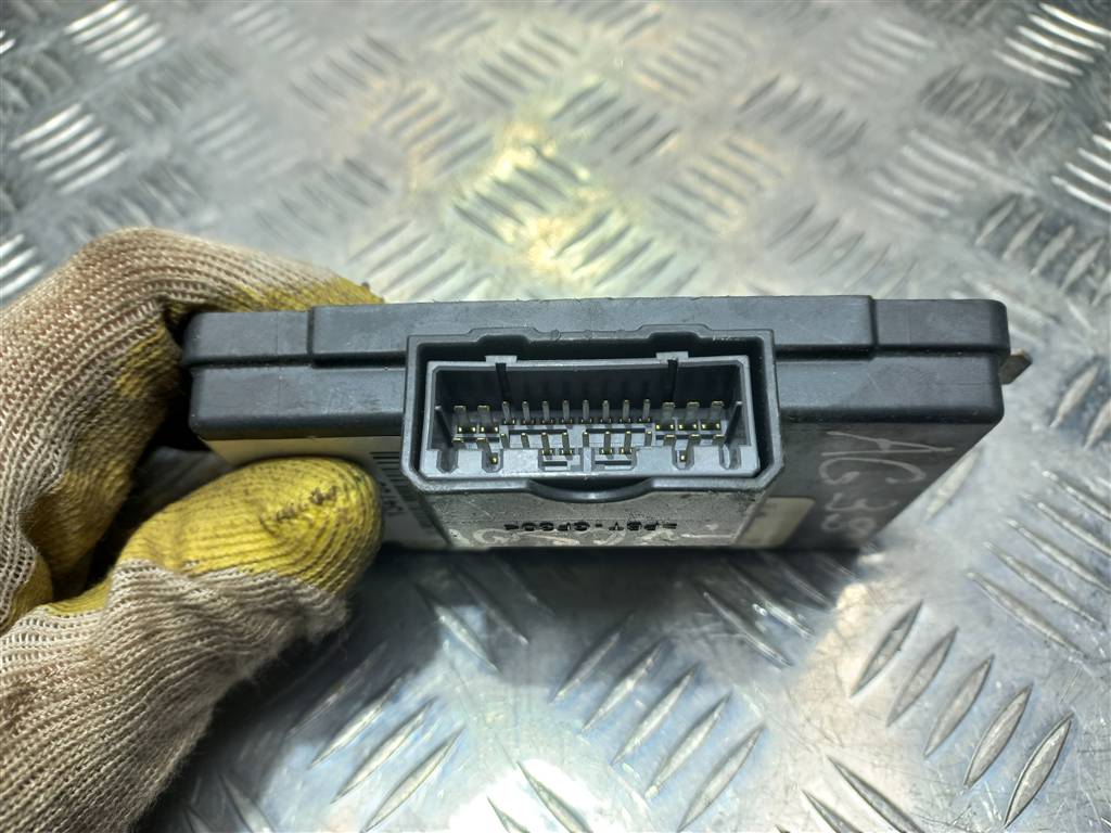 блок управления Hyundai TUCSON 2.0 CRDi AT (112 л.с.)Tucson  I (2004—2011) Внедорожник 9544739982, 1550 рублей, Москва