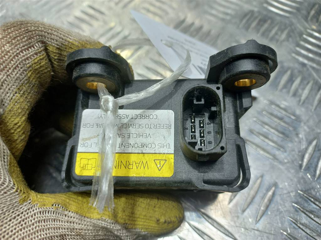 датчик ускорения LAND ROVER FREELANDER  LR001055, 630 рублей, Москва