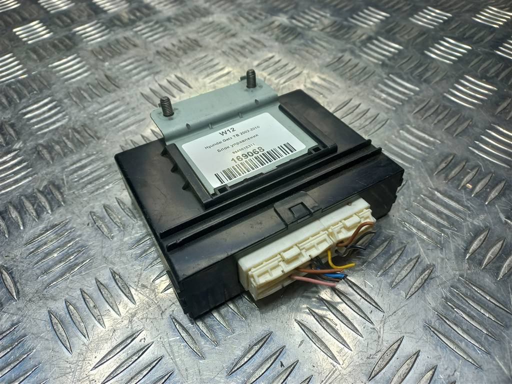 блок управления Hyundai GETZ  954001C311, 630 рублей, Москва