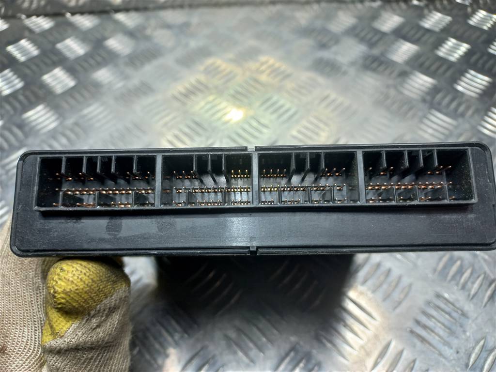 блок управления двигателем MITSUBISHI Space Star  1860A347, 2700 рублей, Москва