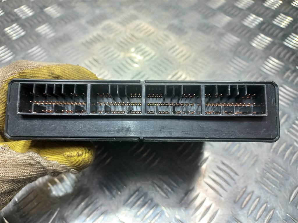 блок управления двигателем MITSUBISHI Space Star  1860A347, 2700 рублей, Москва