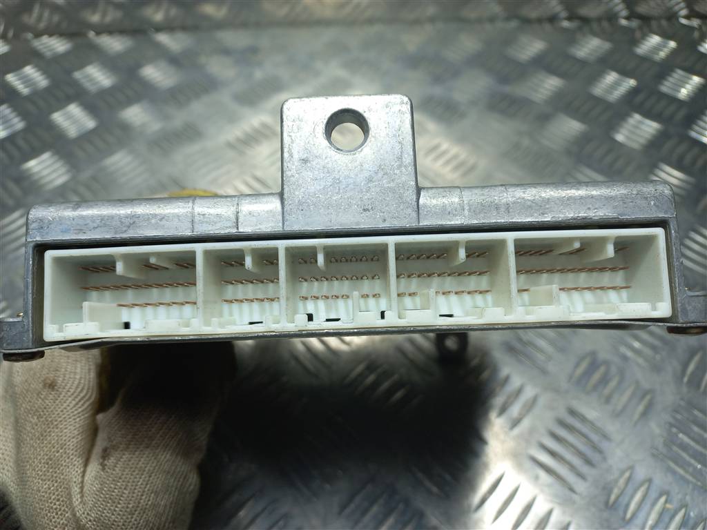 блок управления двигателем HONDA CR-V 2.0 AT (150 л.с.)CR-V  II (2001—2004) Внедорожник 37820PNBE51, 8450 рублей, Москва