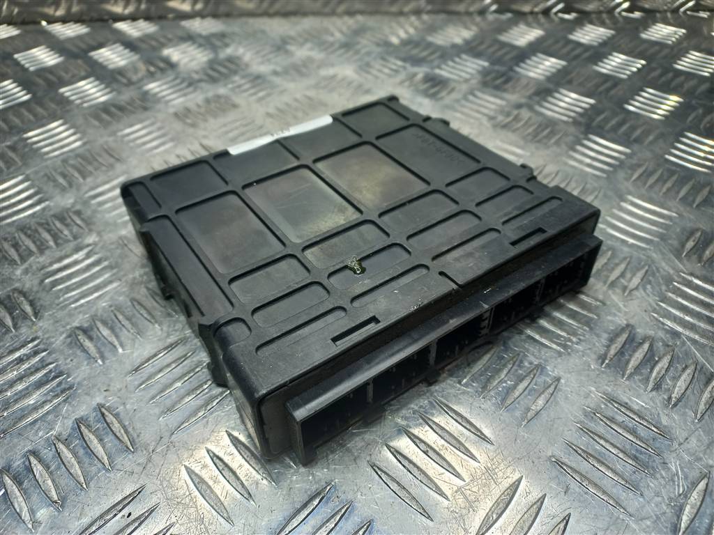 блок управления двигателем MITSUBISHI OUTLANDER  1860A130, 980 рублей, Москва