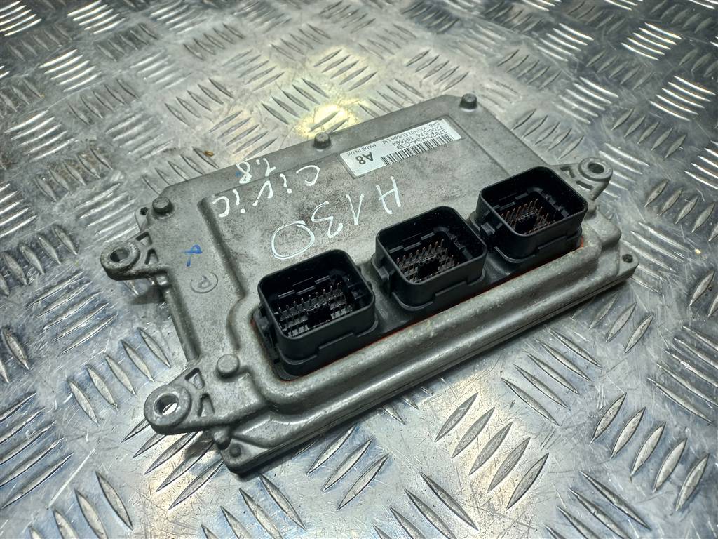 блок управления двигателем HONDA Civic 1.8 MT (140 л.с.)Civic  VIII (2005—2009) Хетчбэк 37820RSAG33, 1550 рублей, Москва