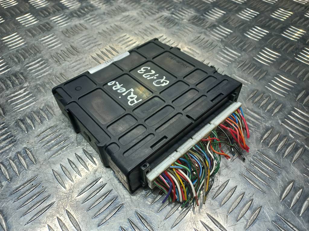 блок управления двигателем MITSUBISHI PAJERO  MK387484, 5000 рублей, Москва