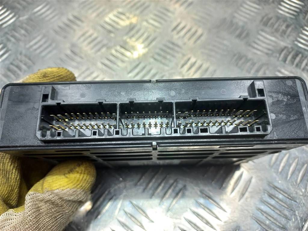 блок управления акпп MITSUBISHI PAJERO  8631A261, 1320 рублей, Москва