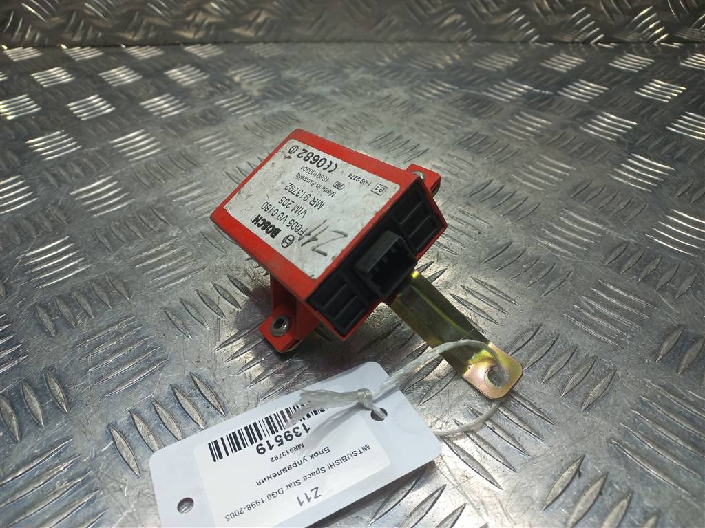 блок управления MITSUBISHI Space Star  MR913792, 630 рублей, Москва