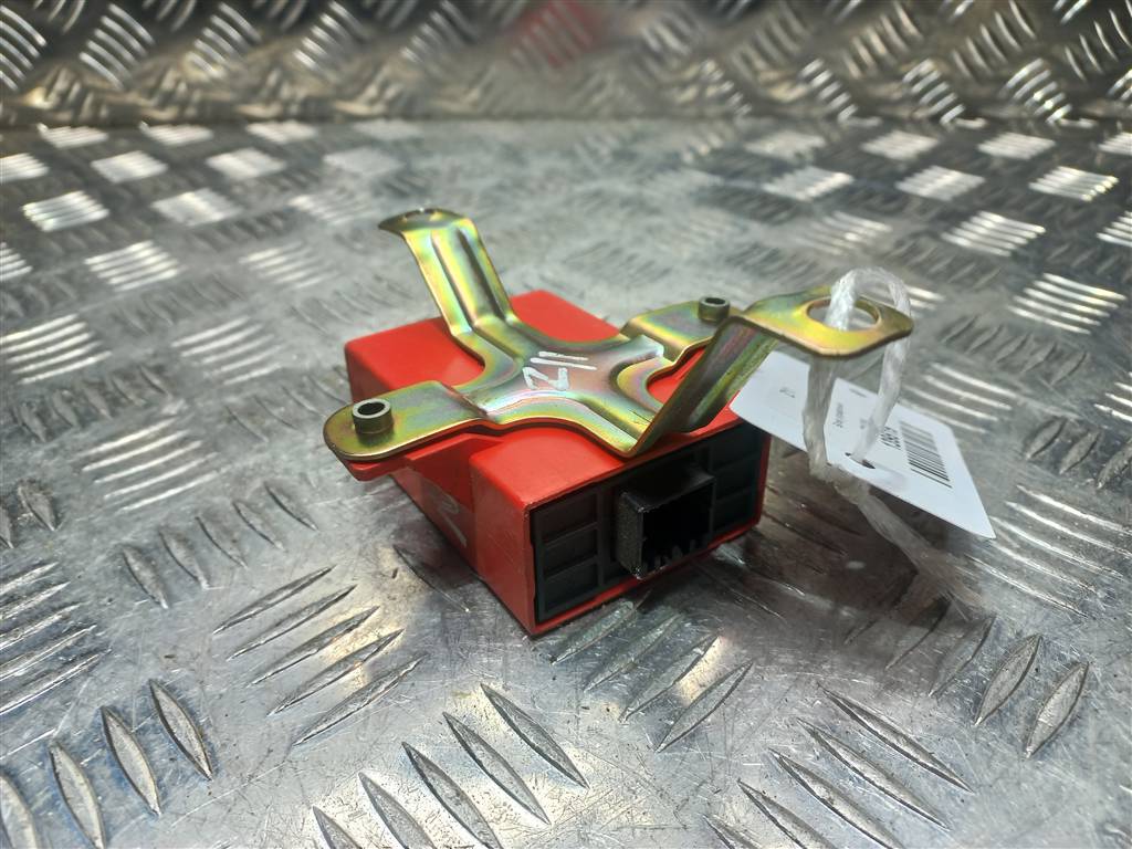 блок управления MITSUBISHI Space Star  MR913792, 630 рублей, Москва