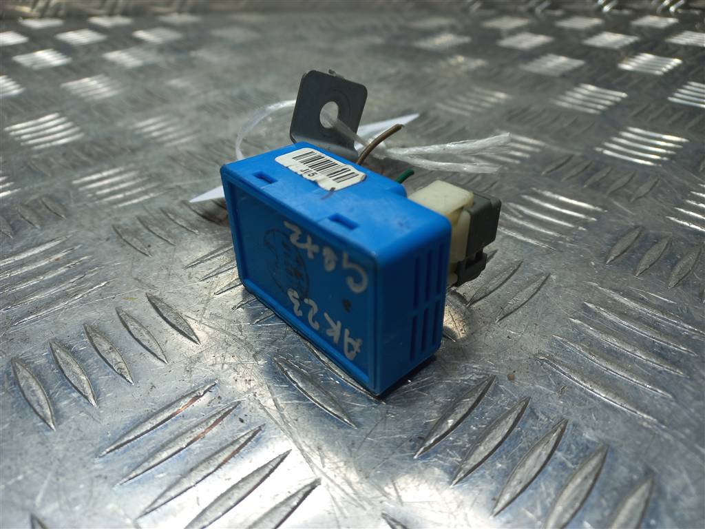 реле Hyundai GETZ 1.1 MT (66 л.с.)Getz  I рестайлинг (2005—2011) Хетчбэк 968301C500, 520 рублей, Москва