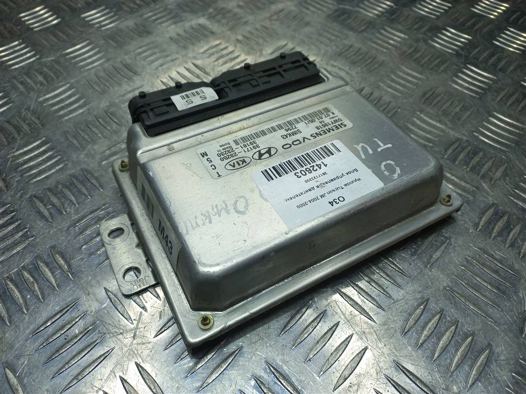 блок управления двигателем Hyundai TUCSON 2.0 MT (140 л.с.)Tucson  I (2004—2011) Внедорожник 3917123250, 2700 рублей, Москва