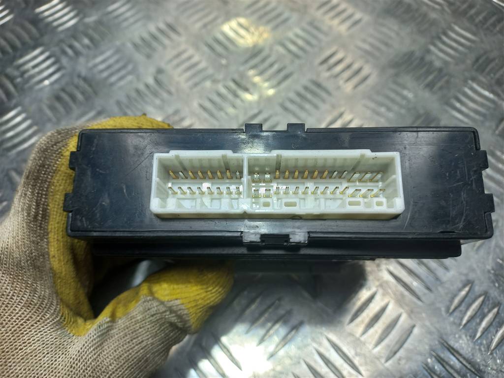 блок управления Hyundai GETZ 1.4 AT (97 л.с.)Getz  I рестайлинг (2005—2011) Хетчбэк 954001C302, 750 рублей, Москва