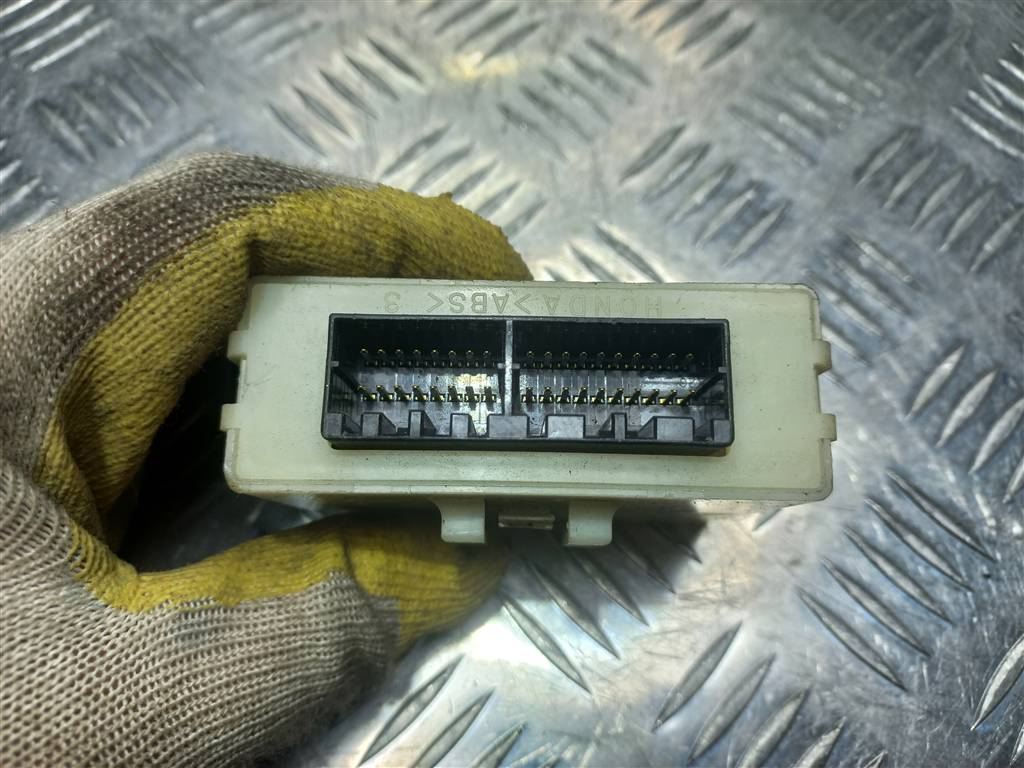 блок управления HONDA CR-V 2.0 AT (150 л.с.)CR-V  II (2001—2004) Внедорожник 39880SCAE01, 630 рублей, Москва