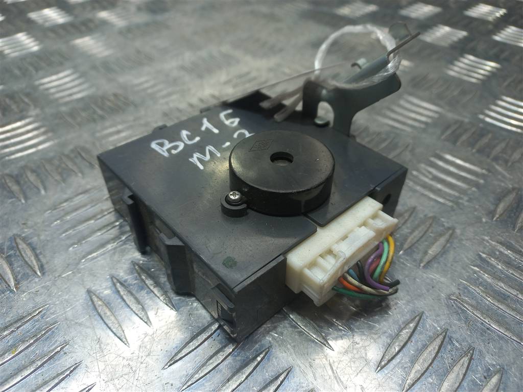 блок управления MAZDA 3  BBP367UU0, 980 рублей, Москва