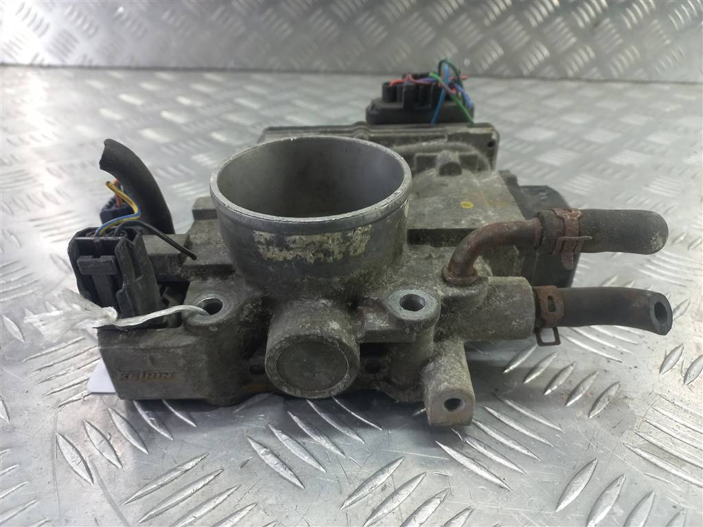 дроссельная заслонка HONDA CR-V 2.0 AT (150 л.с.)CR-V  II (2001—2004) Внедорожник 16400PNBE03, 6150 рублей, Москва