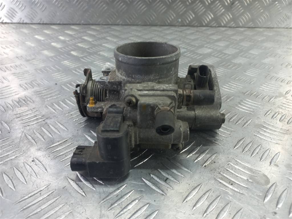 дроссельная заслонка HONDA CR-V 2.0 AT (150 л.с.)CR-V  II (2001—2004) Внедорожник 16400PNBG51, 5000 рублей, Москва