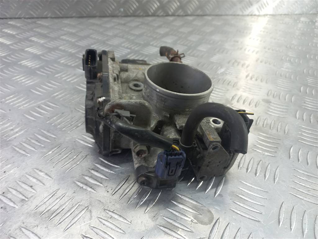 дроссельная заслонка HONDA CR-V 2.0 AT (150 л.с.)CR-V  II (2001—2004) Внедорожник 16400PNBE02, 7880 рублей, Москва