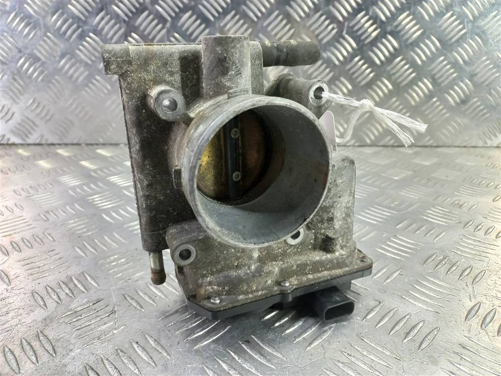 дроссельная заслонка MAZDA 6 2.0 MT (150 л.с.)3  BK (2003—2006) Седан L3R413640, 2130 рублей, Москва