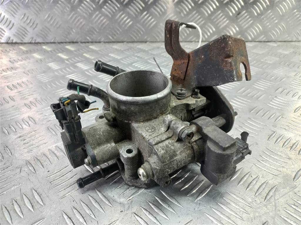 дроссельная заслонка Hyundai I20 1.4 AT (100 л.с.)i20  I (2008—2012) Хетчбэк 351002B000, 2700 рублей, Москва