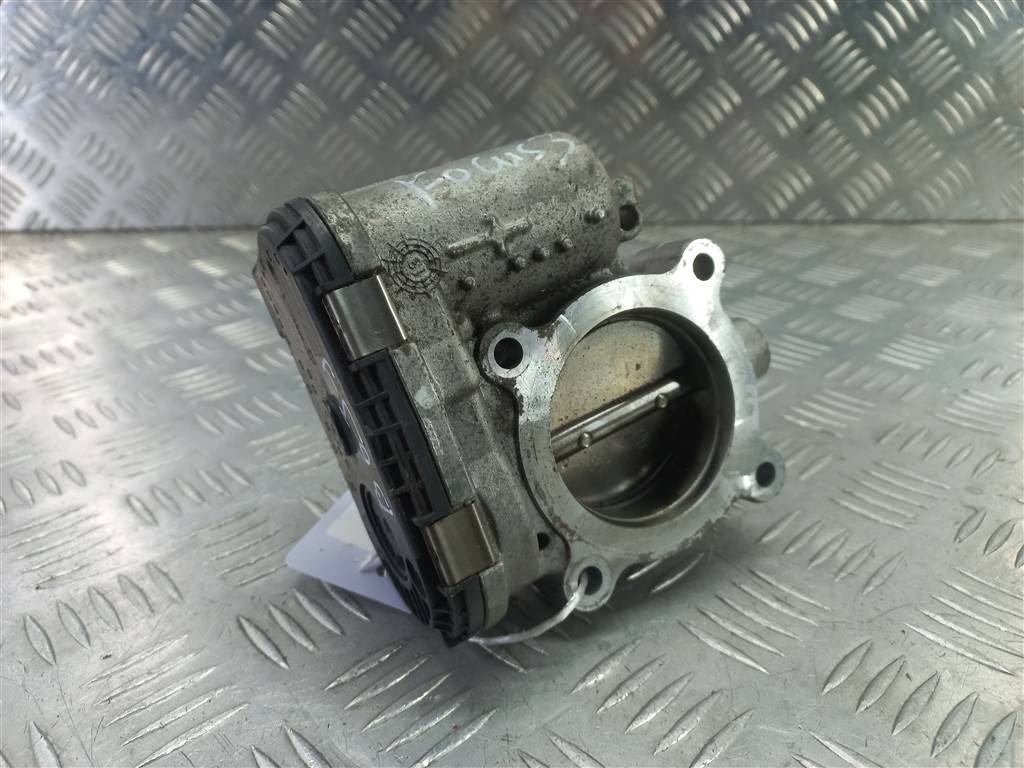 дроссельная заслонка FORD Focus 2.0 AMT (160 л.с.)Focus  III рестайлинг (2014—2019) Седан DS7Z9E926C, 5580 рублей, Москва