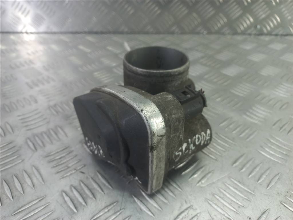 дроссельная заслонка SKODA FABIA  036133062M, 5000 рублей, Москва